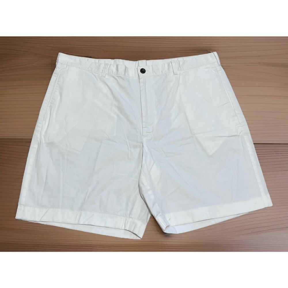 Brooks Brothers Mens 42 Solid White 9" Shorts 100% Cotton Classic Golf Casual